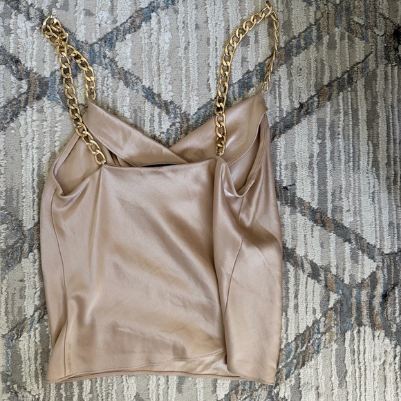 🍉Alice + Olivia Harmon Cream Satin Cowlneck Top Camisole 90s Drapey Gold Chain - Picture 5 of 5